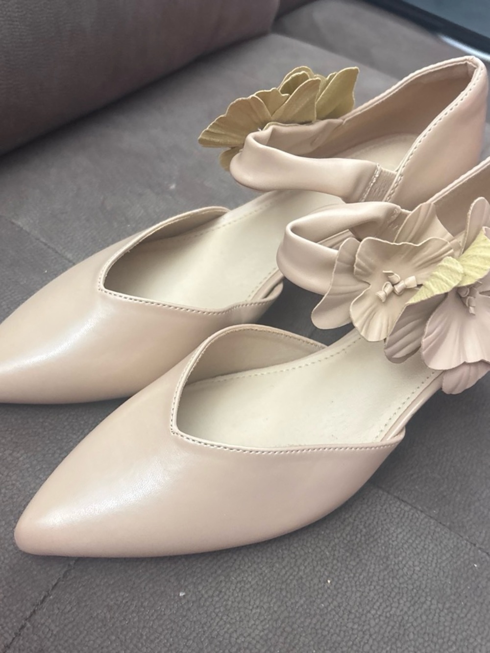 Pointed-Toe Ankle-Strap Heels with Floral Accent - Nude